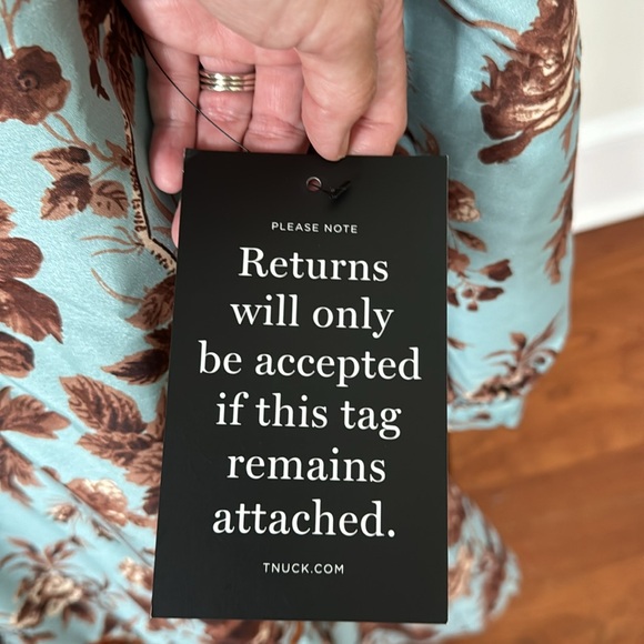 Tuckernuck dress - Picture 4 of 4